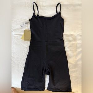 Aritzia Wilfred Free Divinity 7” Jumpsuit